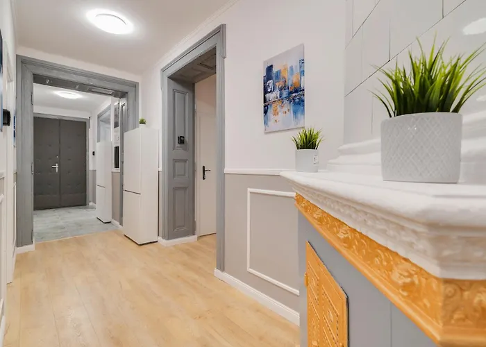 Centrum 2 7 Prochnika21 *